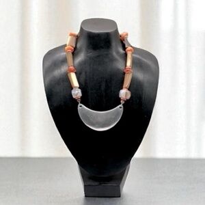 Vintage Alexis Kirk Natural Stone Lucite Bead Necklace w/Silver Tone Pendant 16"